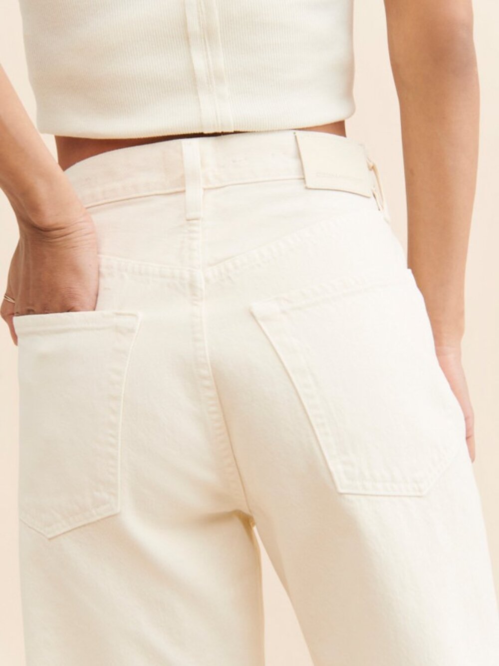 High-Rise Wide-Leg Jeans in Cream - Picture 2 of 10